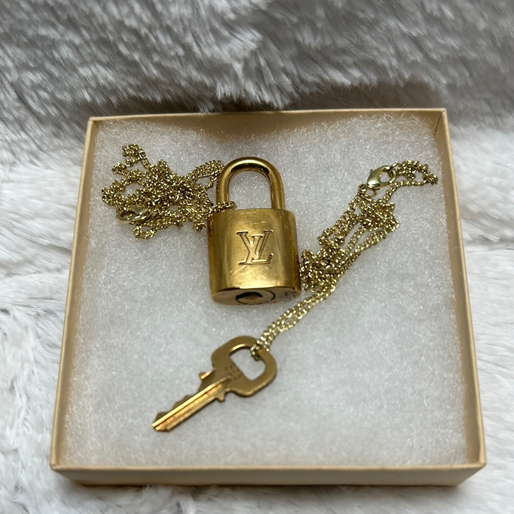 #323 Louis Vuitton Gold Lock and Key Necklace (18 inch and 16 inch)
